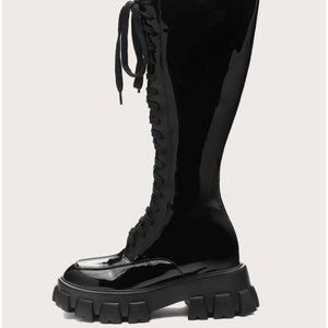 AMAZING CHUNKY SOLE - VINYL / PATENT LEATHER BOOT